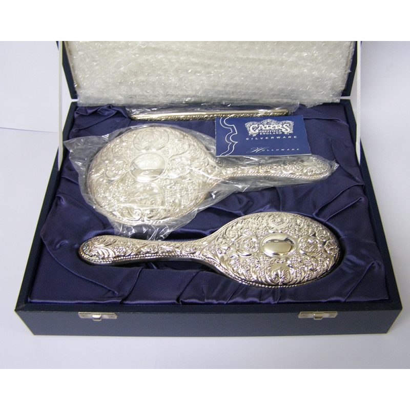 hallmarked sterling silver ladies dressing table set scroll design