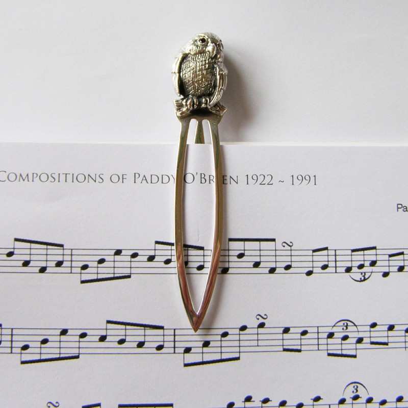 sterling silver hallmarked owl themed bookmarker with garnet eyes