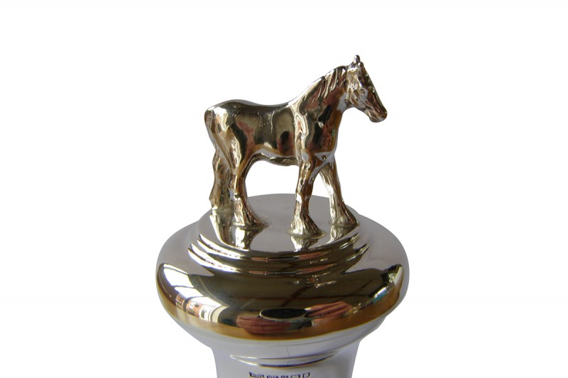 Hallmarked Sterling Silver Standing Horse Bot