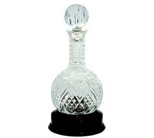 silver hogget decanter in hand cut lead crystal