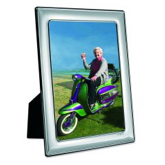 Silver Picture Frame with 8 inch x 6 inch sight area